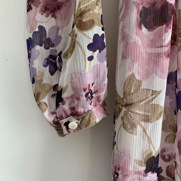 LC Lauren Conrad Runway • Floral Maxi Dress - Picture 4 of 8